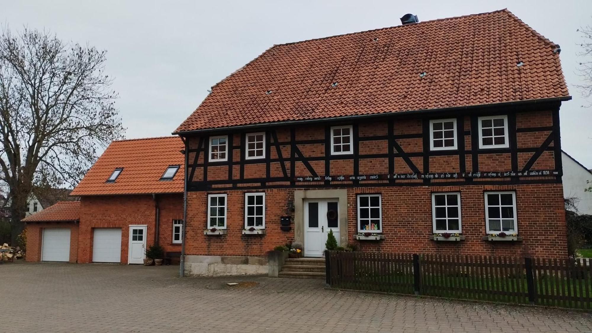 Wohnen Auf Dem Bauernhof Apartamento Laatzen Exterior foto